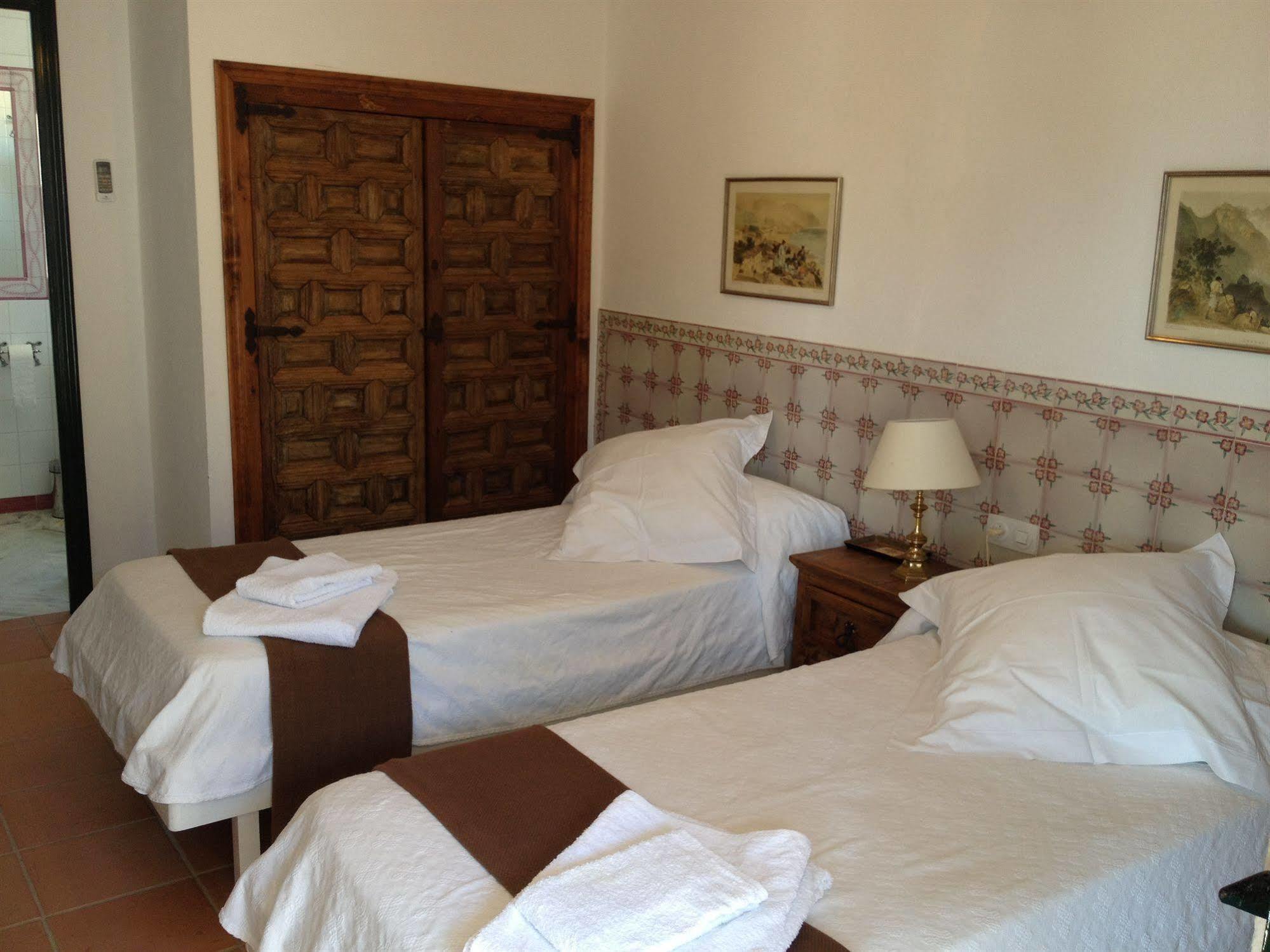 Lince Casa Rural เอลโรซิโอ ภายนอก รูปภาพ
